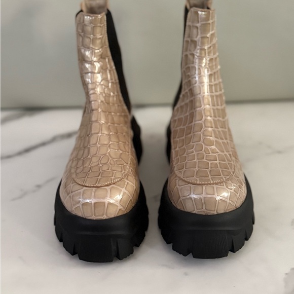 Topshop Alpha Patent Leather Croc Festival Chelsea Platform - Picture 2 of 6